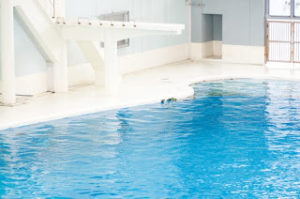 パンツに真っ青