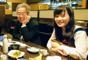 ２年目の校閲記者が37年目のベテランに聞く