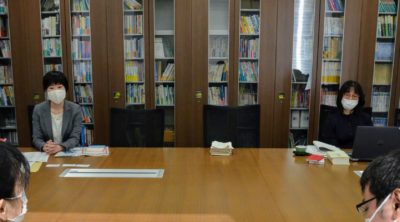 時代の変化に積極的に対応する明鏡